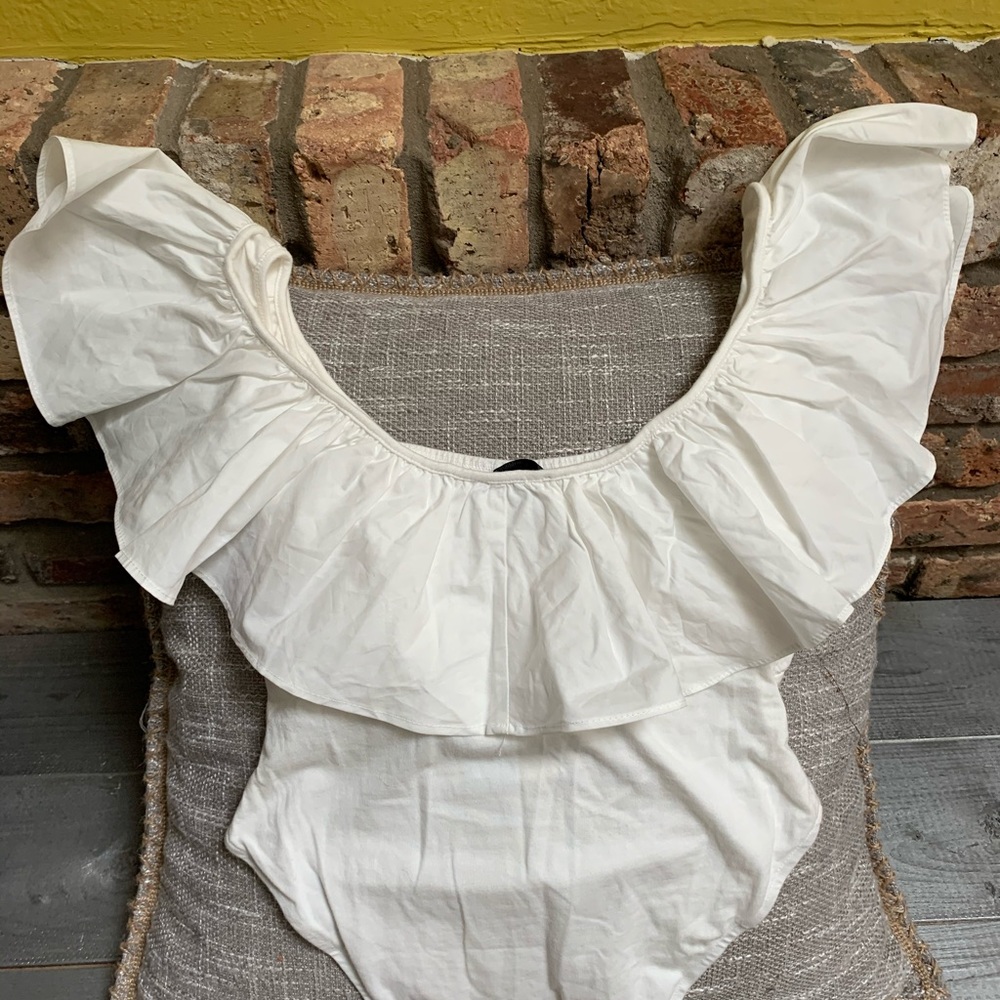 NEW - Meek Ruffled Bodysuit - Picture 6 of 6
